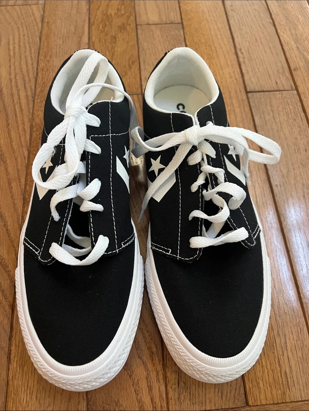 Converse Unisex Day One Classic Low Top Sneaker